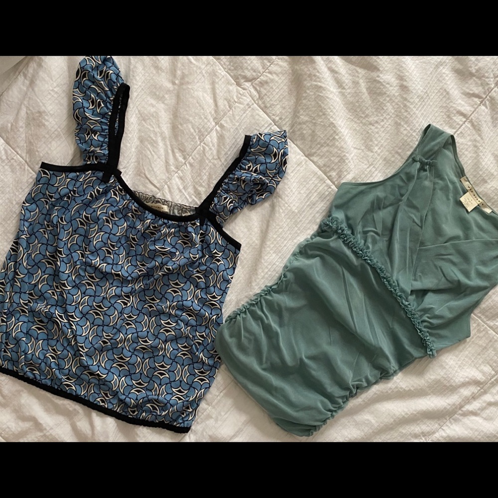 Max Studio Beautiful Tops - Medium - image 1